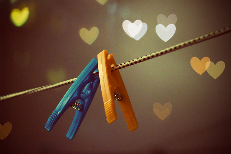 day-252love-keeps-you-on-a-wire